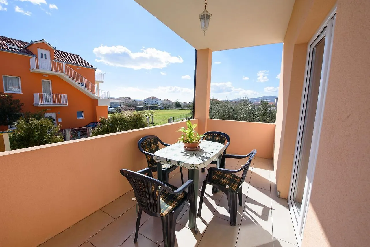Apartment Drmic Kastela