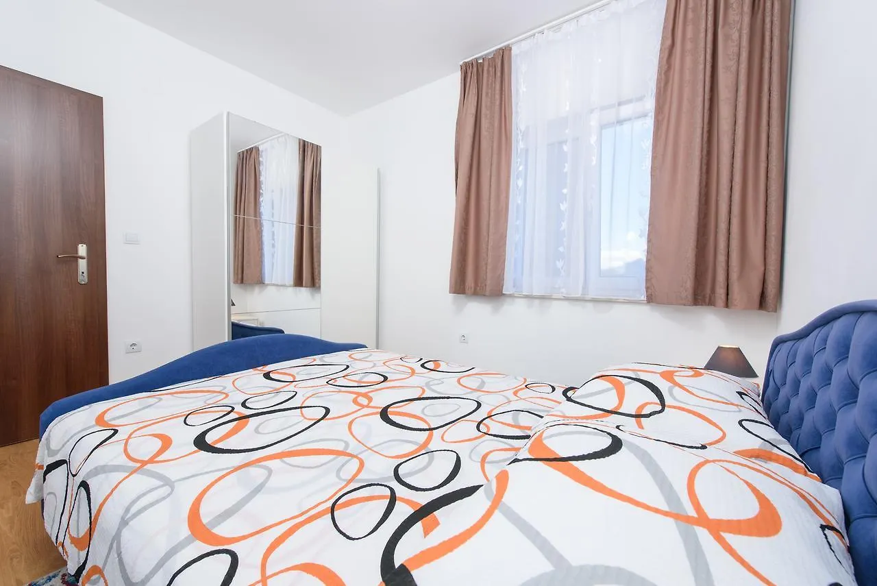 Apartment Drmic Kastela