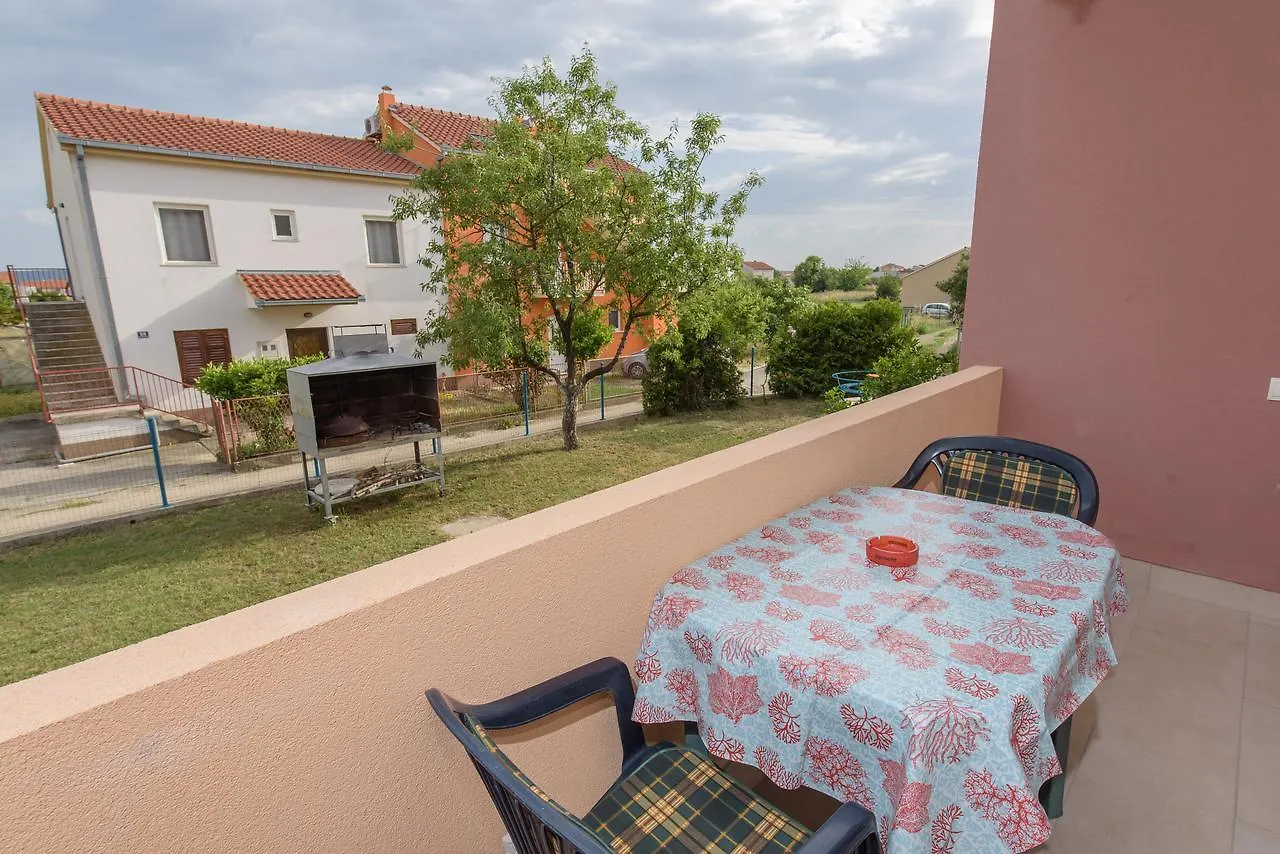 Apartment Drmic Kastela